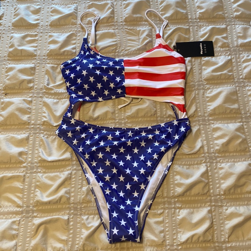 MEYEEKA Flag Patricitic Swim Suit